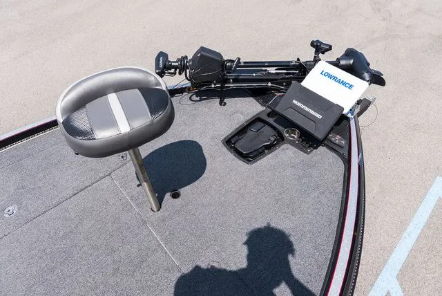 Slide: The Image of Ranger Z520R 2023 - 15