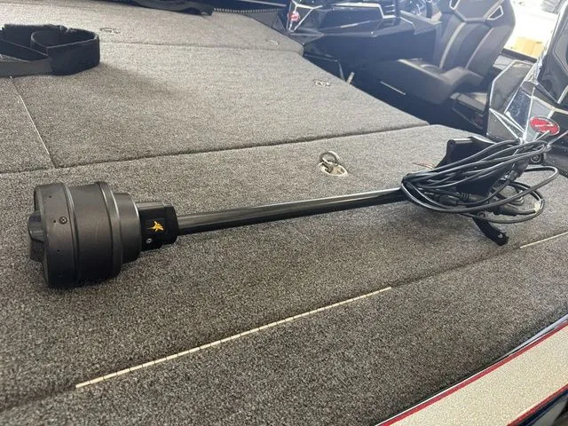 Slide: The Image of Ranger Z520R 2023 - 19