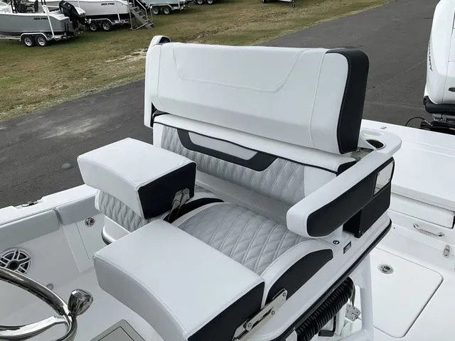 Slide: The Image of Blackfin 262 HB 2026 - 16