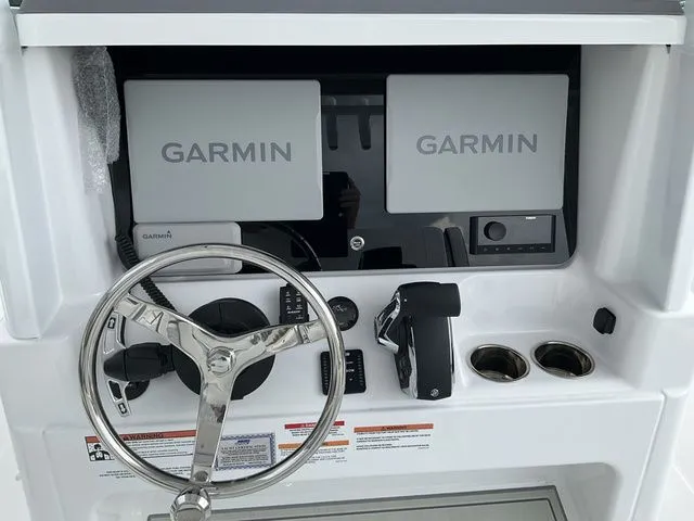 Slide: The Image of Blackfin 262 HB 2026 - 25