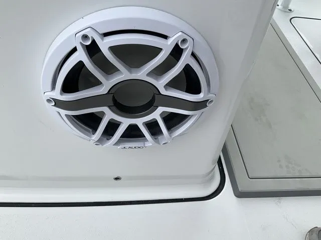 Slide: The Image of Blackfin 262 HB 2026 - 26