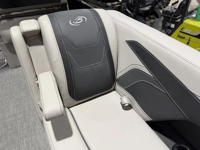 Slide: The Image of Luxurious seating in Barletta Cabrio 24UE 3T, 2026 model. - 49