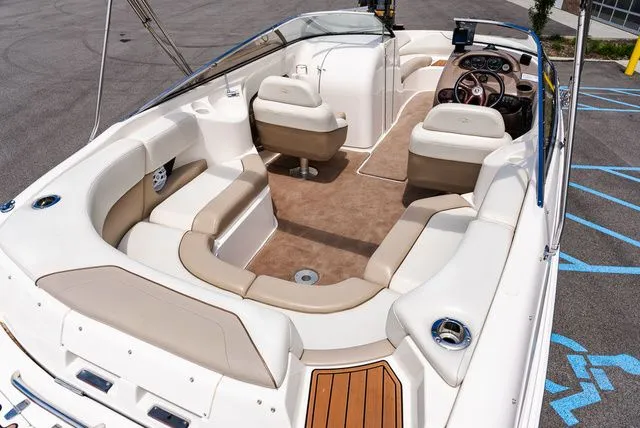 Slide: The Image of Regal 2400 LSR 2004 - 4