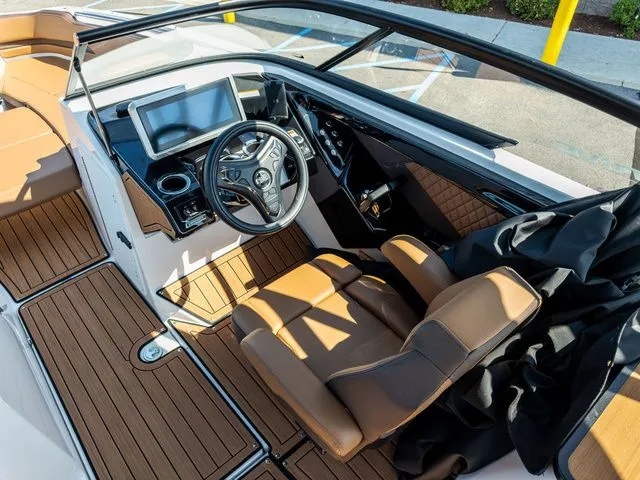 Slide: The Image of Yamaha 252SD 2024 - 15