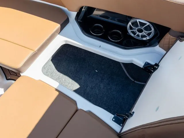 Slide: The Image of Yamaha 252SD 2024 - 21