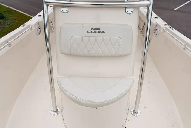 Slide: The Image of Cobia 220 Center Console 2022 - 21
