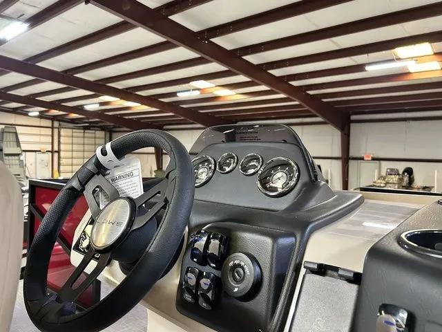 Slide: The Image of Lowe LF 172 2026 - 8