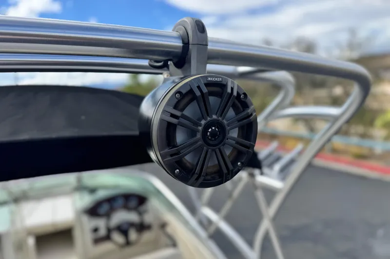 Slide: The Image of Kicker speaker on 2008 Sea Ray 200 Sundeck boat, mounted on metal frame. - 9