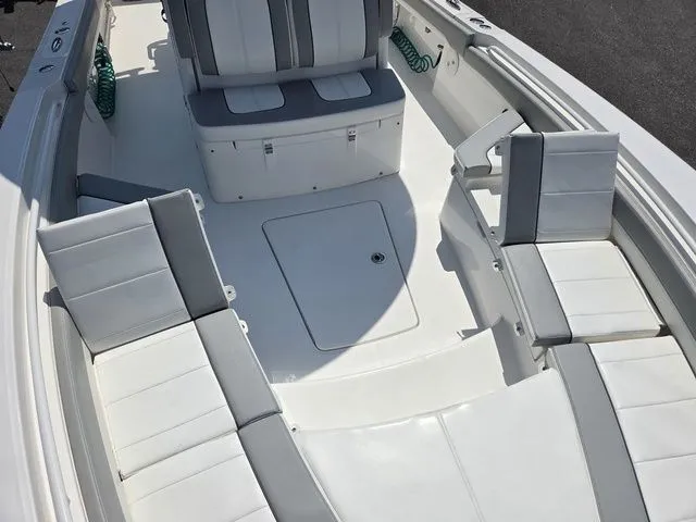 Slide: The Image of Regulator Marine 26XO 2021 - 10