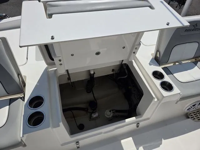 Slide: The Image of Regulator Marine 26XO 2021 - 39