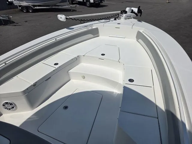 Slide: The Image of Regulator Marine 26XO 2021 - 8