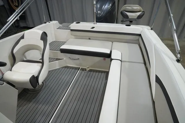 Slide: The Image of Starcraft SVX 191 OB 2026 - 12