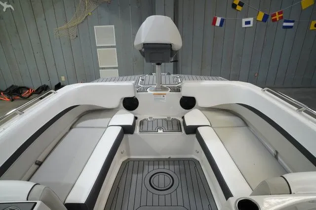 Slide: The Image of Starcraft SVX 191 OB 2026 - 7