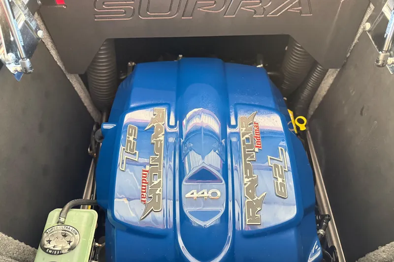 Slide: The Image of 2017 Supra SA450 engine featuring blue Indmar Raptor 6.2L cover. - 28