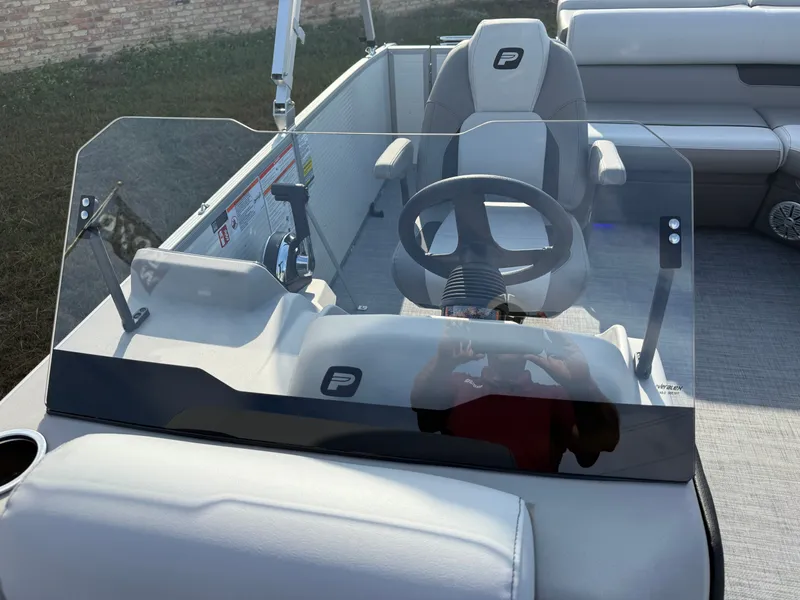 Slide: The Image of Princecraft Vectra 21 2026 - 28