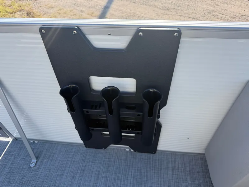 Slide: The Image of Princecraft Sportfisher 21-4S 2026 - 11