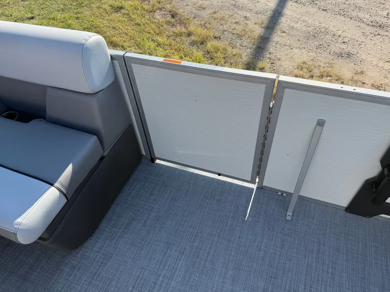 Slide: The Image of Princecraft Sportfisher 21-4S 2026 - 34