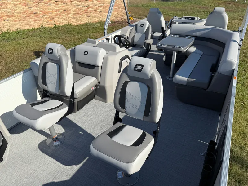 Slide: The Image of Princecraft Sportfisher 21-4S 2026 - 37