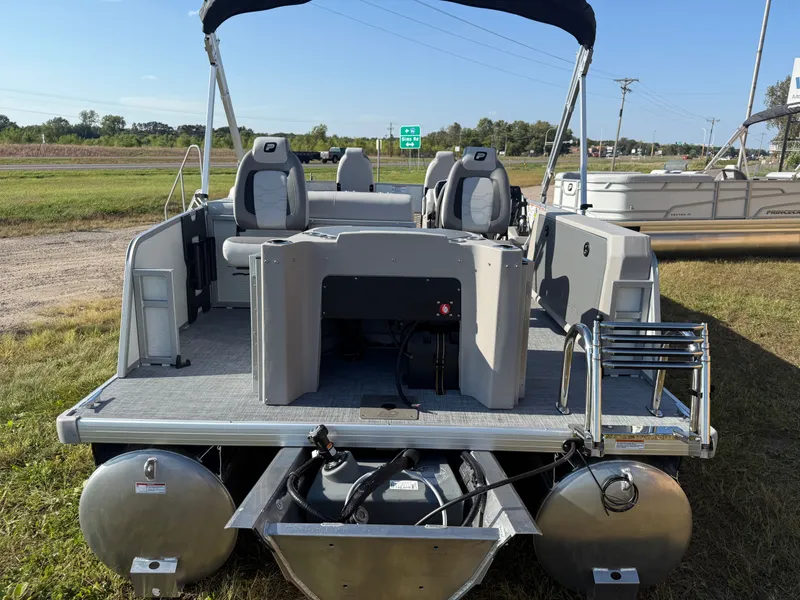 Slide: The Image of Princecraft Sportfisher 21-4S 2026 - 44