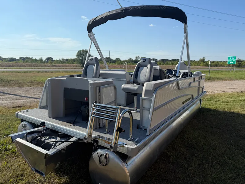 Slide: The Image of Princecraft Sportfisher 21-4S 2026 - 50