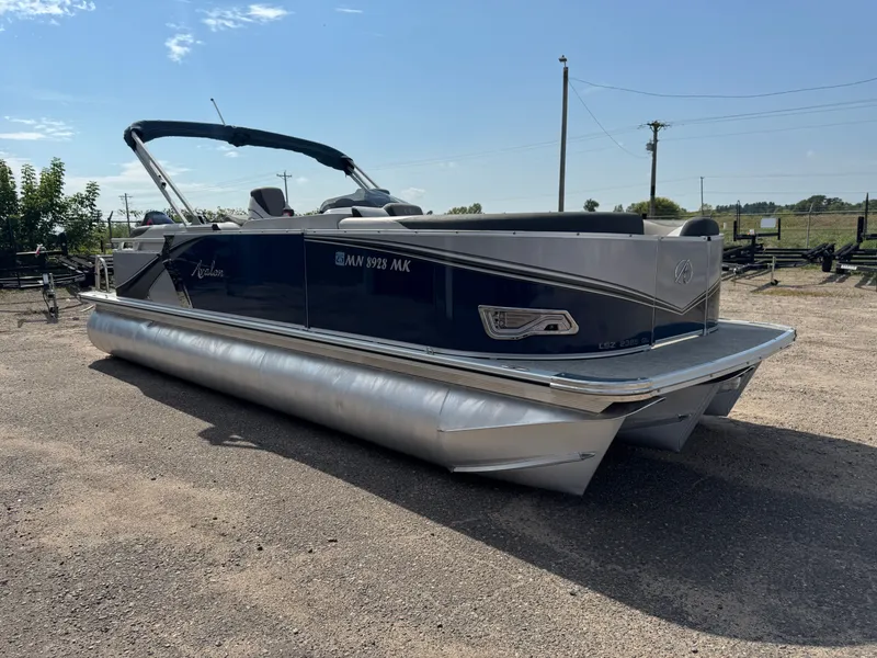 Slide: The Image of Avalon LSZ 150HP 2385 QL Tritoon $42995 2023 - 72
