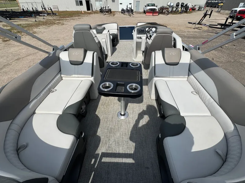 Slide: The Image of Avalon LSZ 150HP 2385 QL Tritoon $42995 2023 - 9