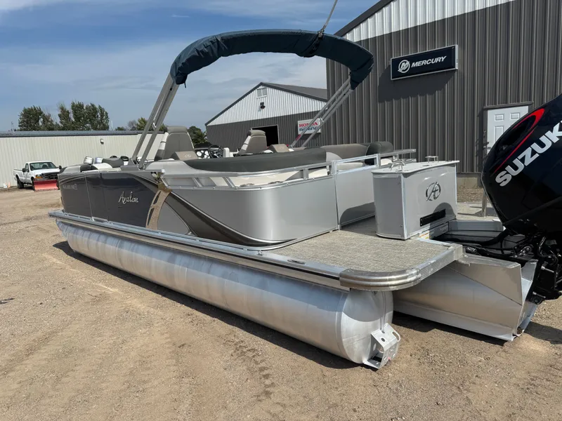 Slide: The Image of Avalon LSZ 2385 QL Tritoon Pontoon 2023 - 61