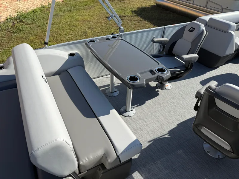 Slide: The Image of Princecraft Vectra 23 RL 2026 - 21