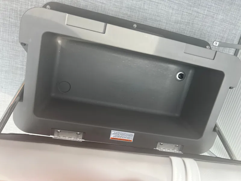 Slide: The Image of Princecraft Vectra 23 RL 2026 - 21