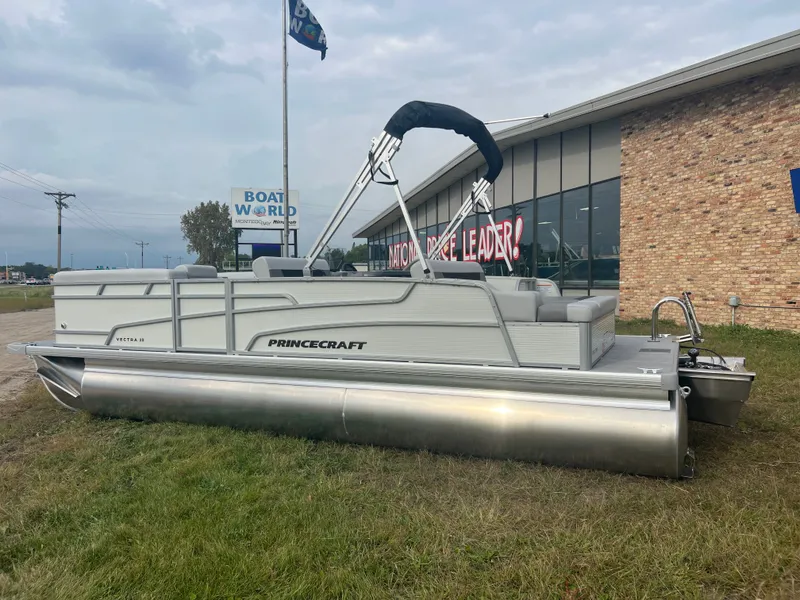 Slide: The Image of Princecraft Vectra 23 RL 2026 - 30