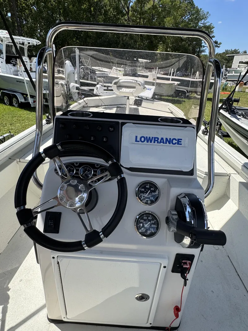 Slide: The Image of Ranger RB200 2022 - 19