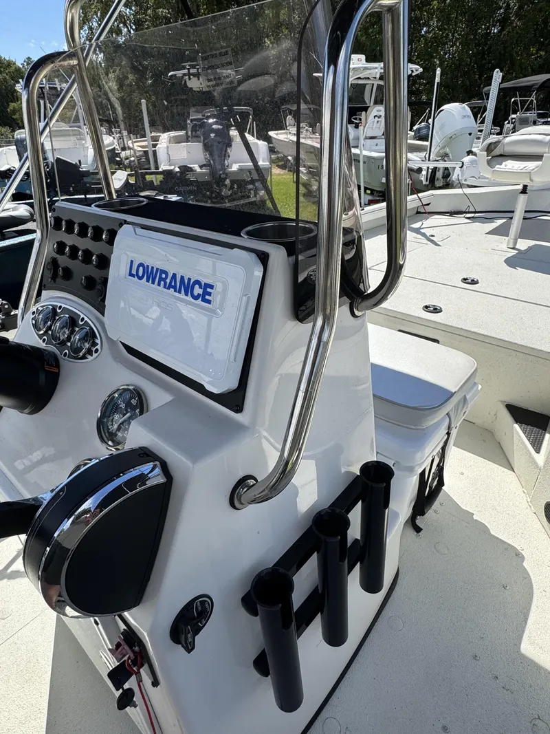 Slide: The Image of Ranger RB200 2022 - 20