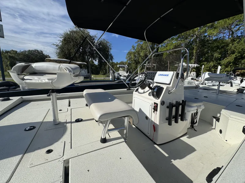 Slide: The Image of Ranger RB200 2022 - 7