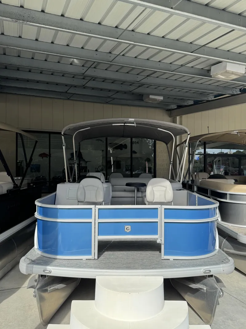 Slide: The Image of Sweetwater Sweetwater Fishing 2086 F 2025 - 22