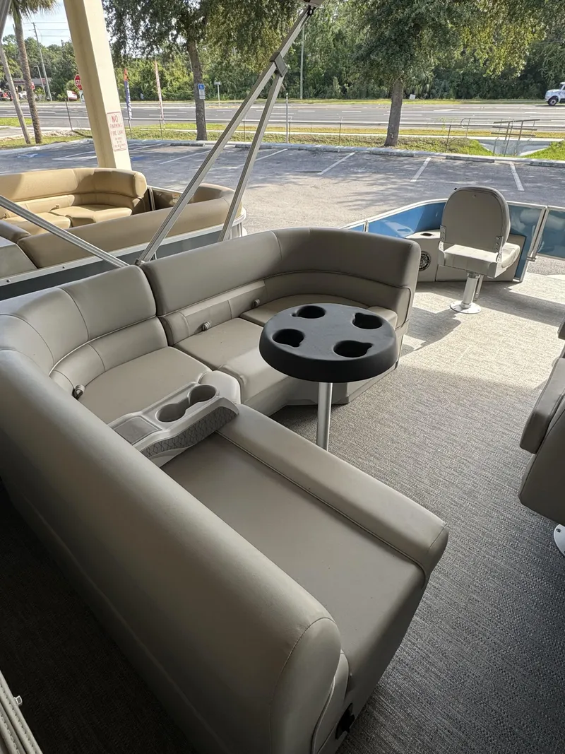 Slide: The Image of Sweetwater Sweetwater Fishing 2086 F 2025 - 32