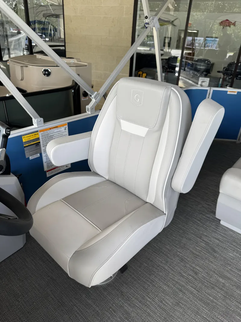 Slide: The Image of Sweetwater Sweetwater Fishing 2086 F 2025 - 38