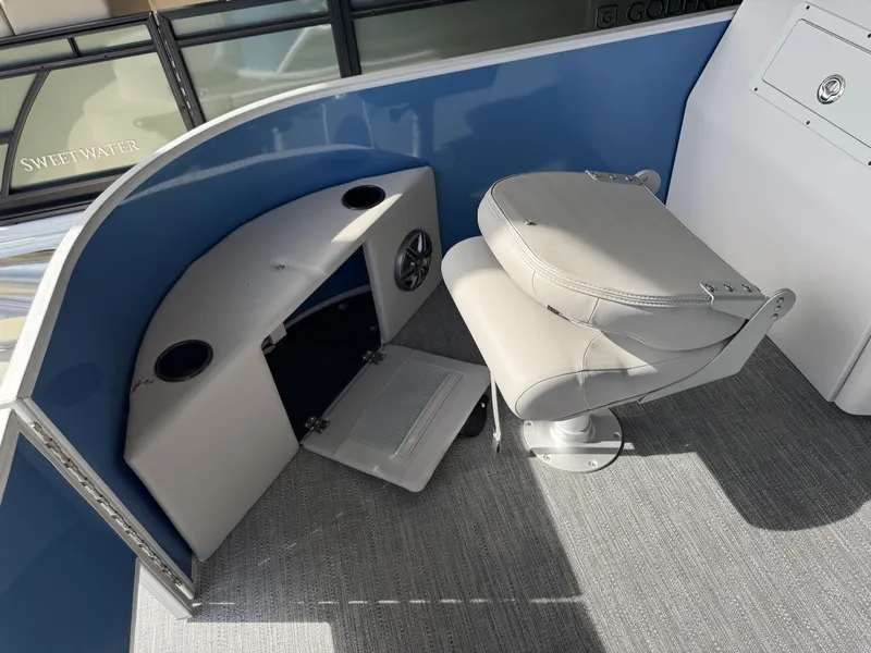 Slide: The Image of Sweetwater Sweetwater Fishing 2086 F 2025 - 42