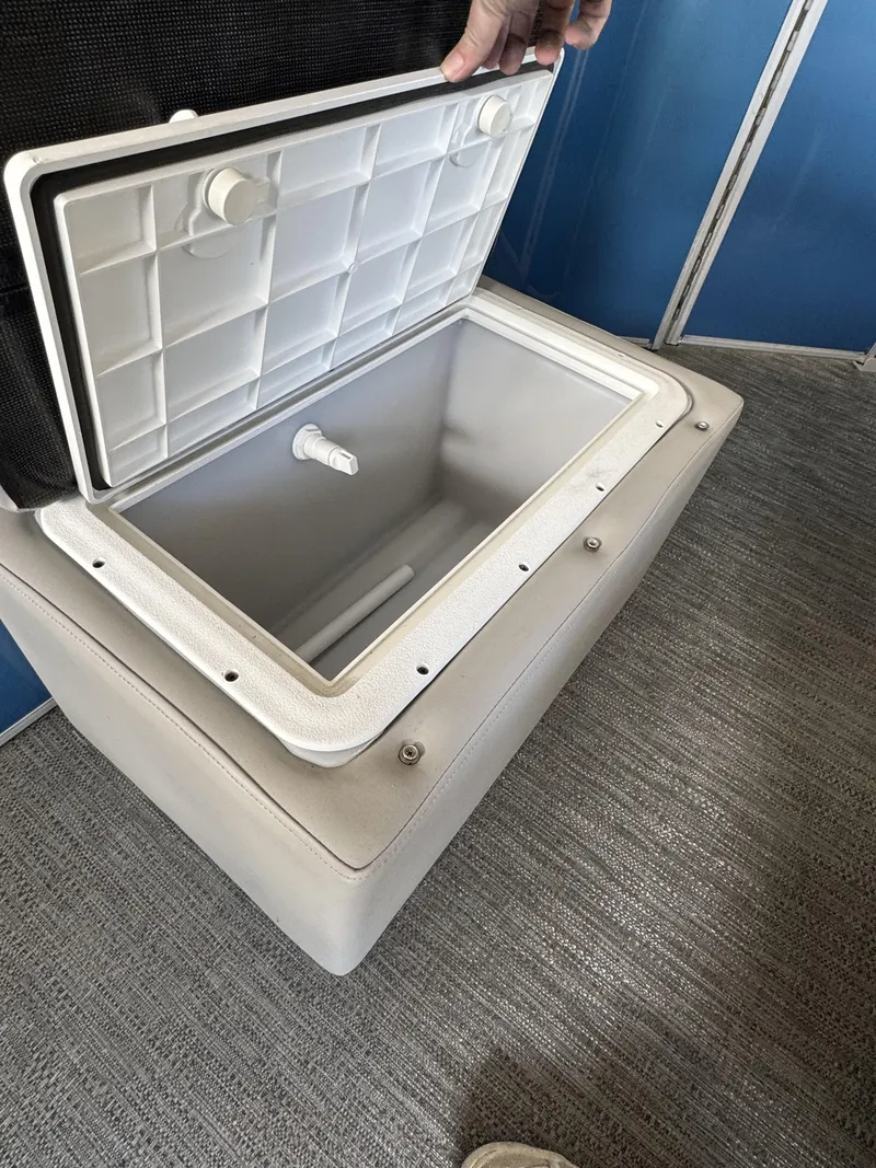 Slide: The Image of Sweetwater Sweetwater Fishing 2086 F 2025 - 46