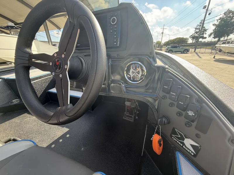 Slide: The Image of Xpress H20 Bass 2025 - 15