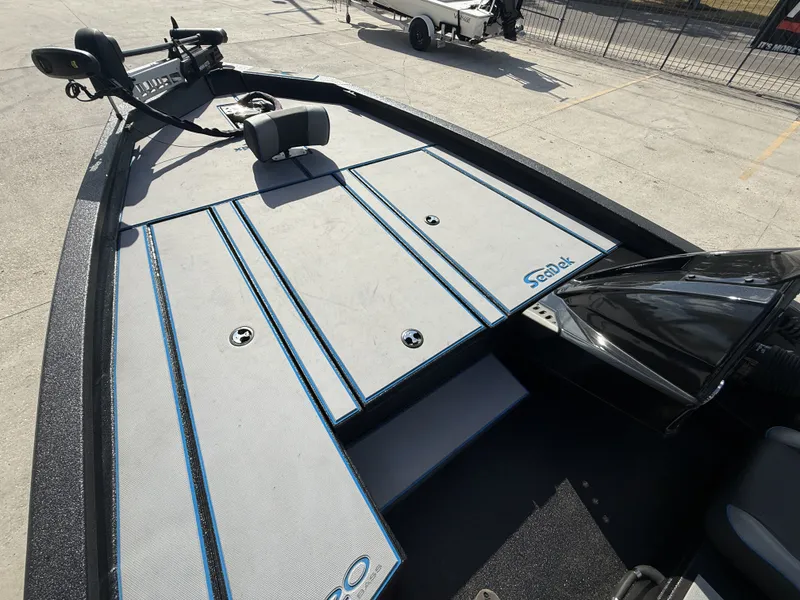 Slide: The Image of Xpress H20 Bass 2025 - 5