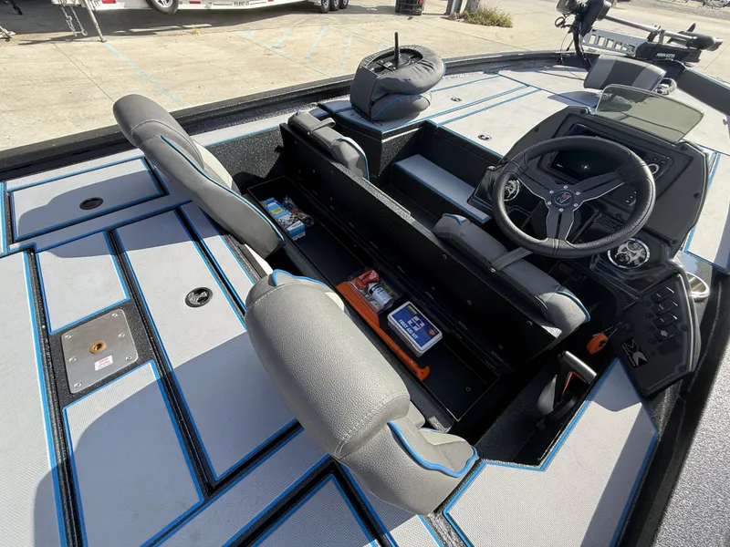 Slide: The Image of Xpress H20 Bass 2025 - 8