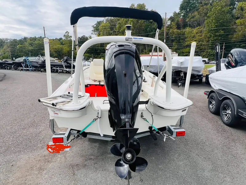 Slide: The Image of Boston Whaler 160 Super Sport 2023 - 30