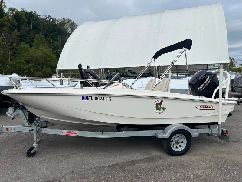 Slide: The Image of Boston Whaler 160 Super Sport 2023 - 35