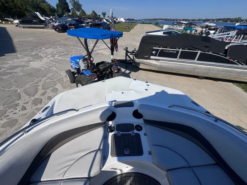 Slide: The Image of Hurricane SS 202 I/O 2017 - 13