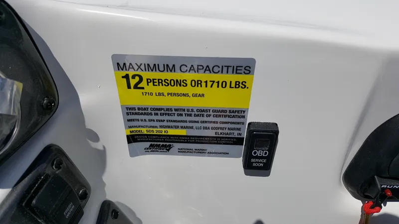 Slide: The Image of Hurricane SS 202 I/O 2017 - 16