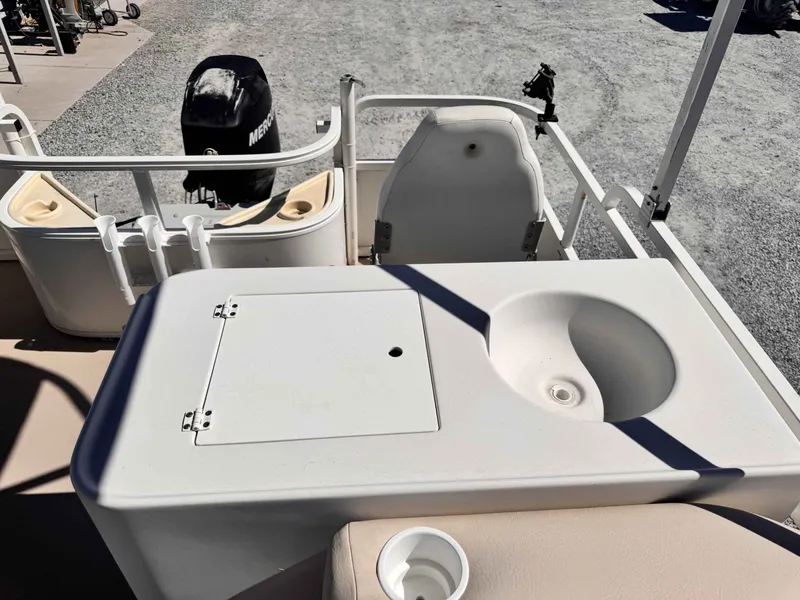 Slide: The Image of Bentley Pontoons 204 Four Point Pontoon 2008 - 10