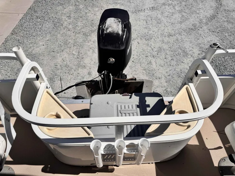 Slide: The Image of Bentley Pontoons 204 Four Point Pontoon 2008 - 12