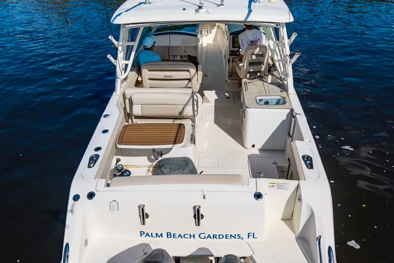 Slide: The Image of 2019 Boston Whaler 320 Vantage boat on water, Palm Beach Gardens, FL. - 17