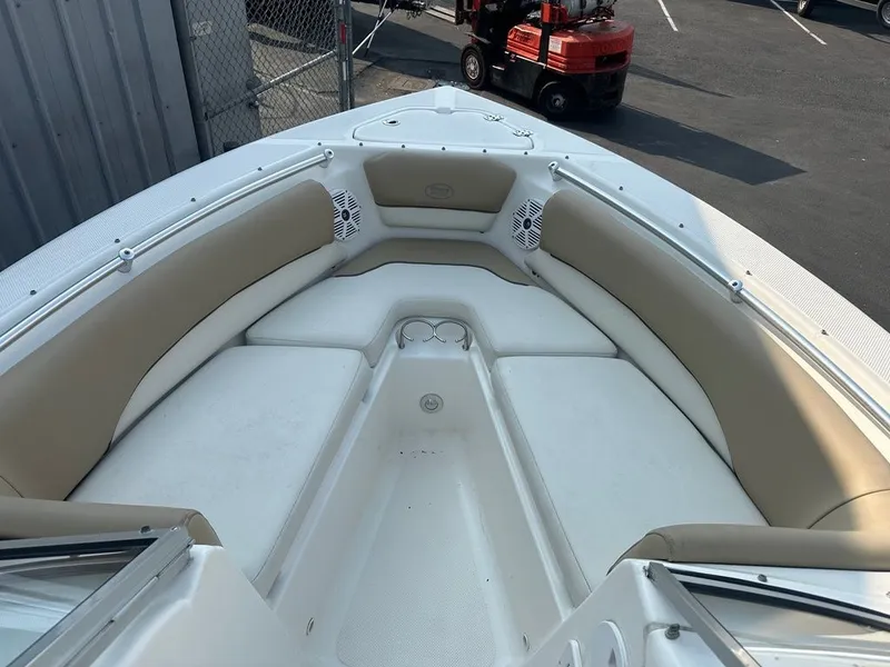 Slide: The Image of Key West 211 Dual Console 2017 - 4