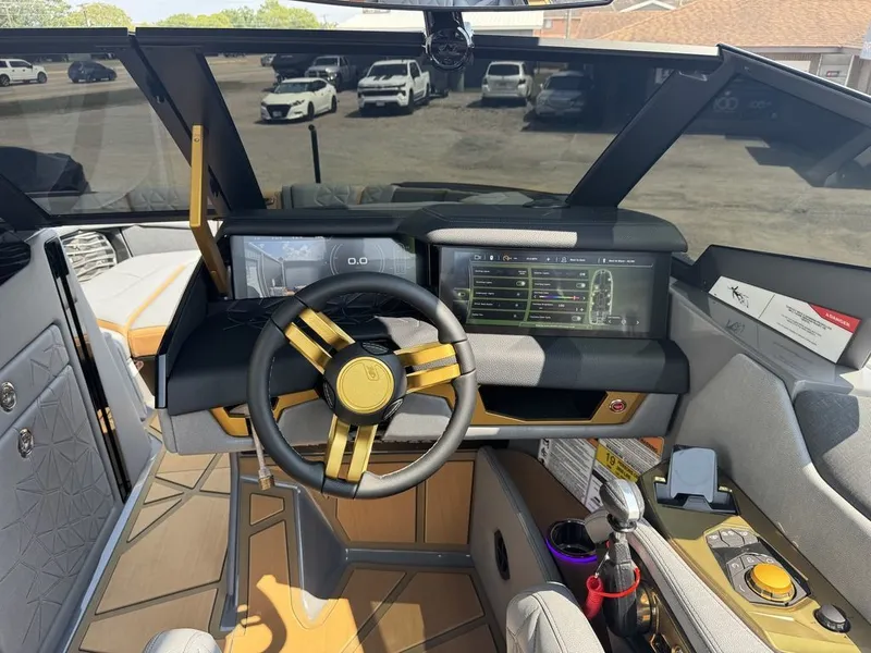 Slide: The Image of Nautique Super Air Nautique G25 Paragon 2026 - 11